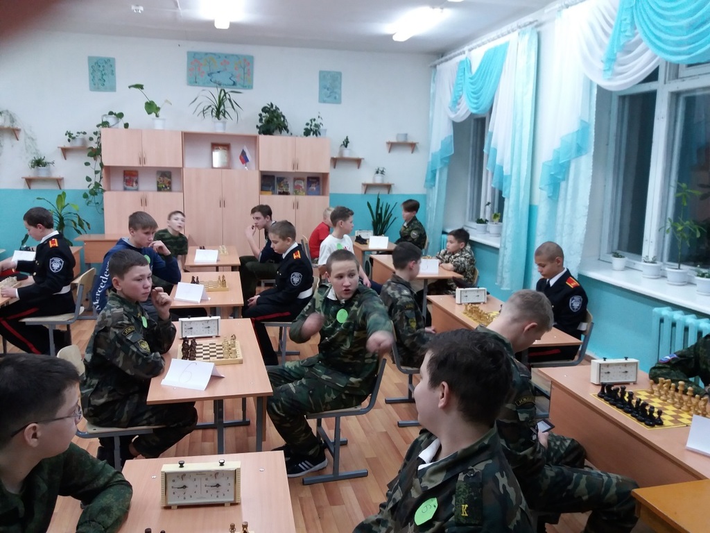 Кадеты – доваторцы побывали в гостях у казаков Волжского казачьего войска