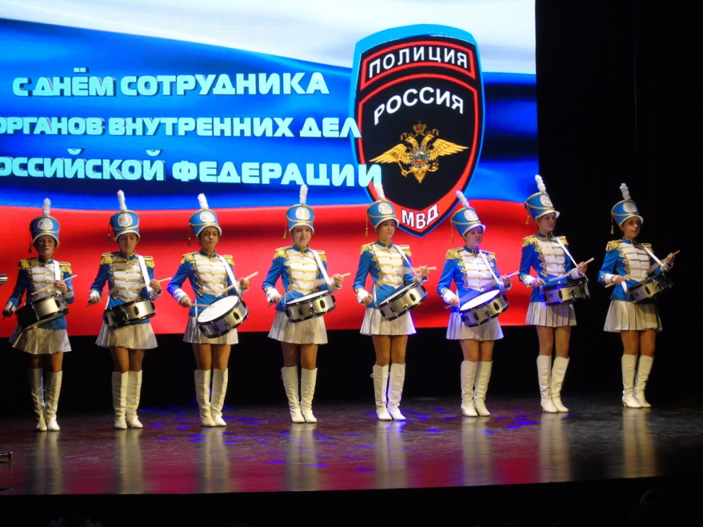В праздничном концерте, посвященном Дню Полиции, приняли участие звенигородские казаки