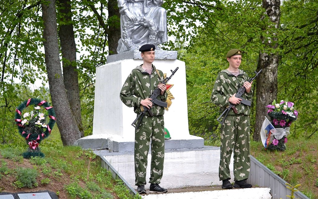Вахта Памяти в Дубищенском