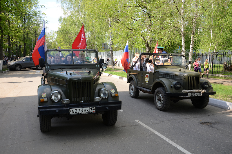«Нет в России семьи такой, где б не памятен был свой герой…» - казаки г. Жуковский приняли участие в параде