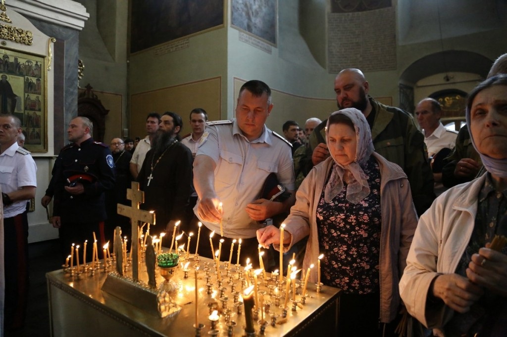 Войсковой священник ЦКВ, настоятель храма св. равноап. кн. Владимира при МсККК им. М.А. Шолохова иерей Марк Кравченко принял участие в поминовении воинов-казаков, погибших в годы Великой Отечественной войны