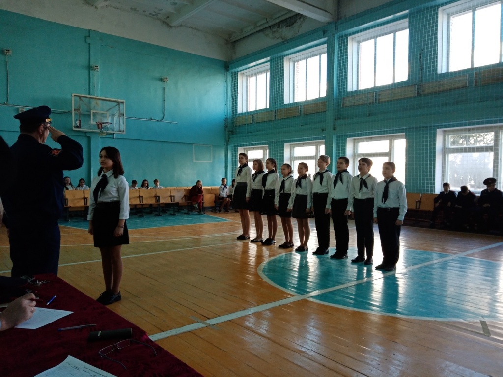 В средней школе №51 города Калуги среди кадет и про-кадет силовых структур и казачества прошли мероприятия посвященные дню вывода войск из Афганистана и дню "Защитника Отечества"