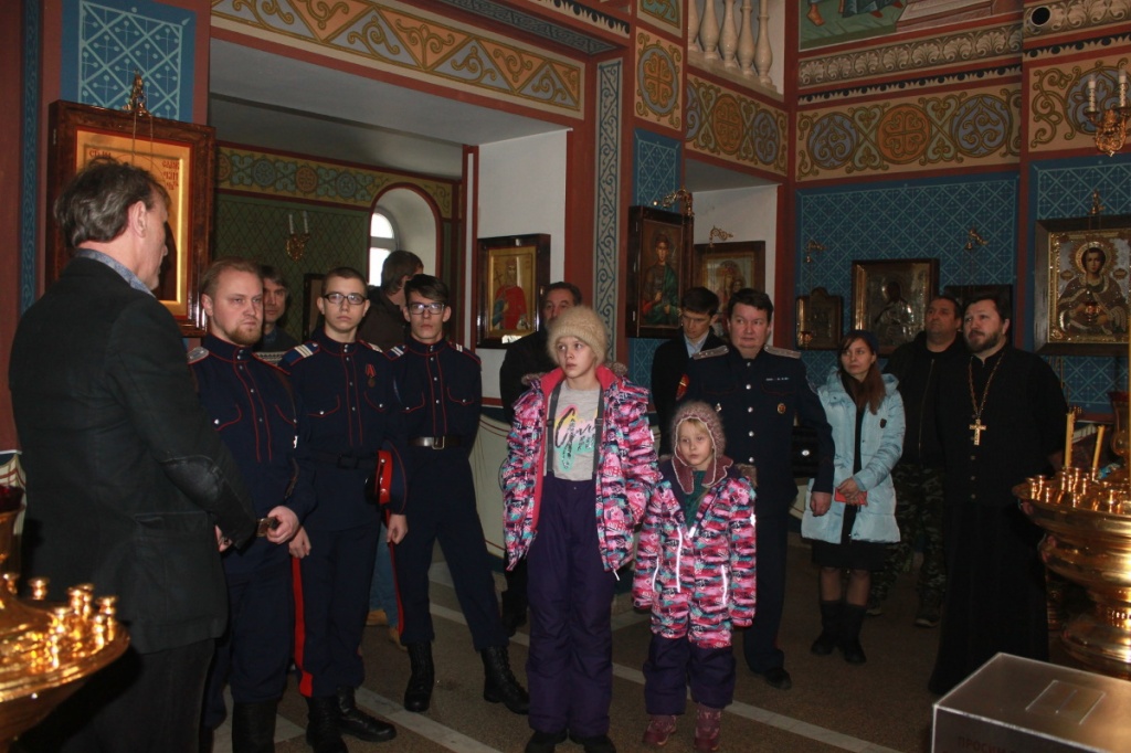 Занятие казачьего военно-патриотического клуба прошло в Солнечногорском районе