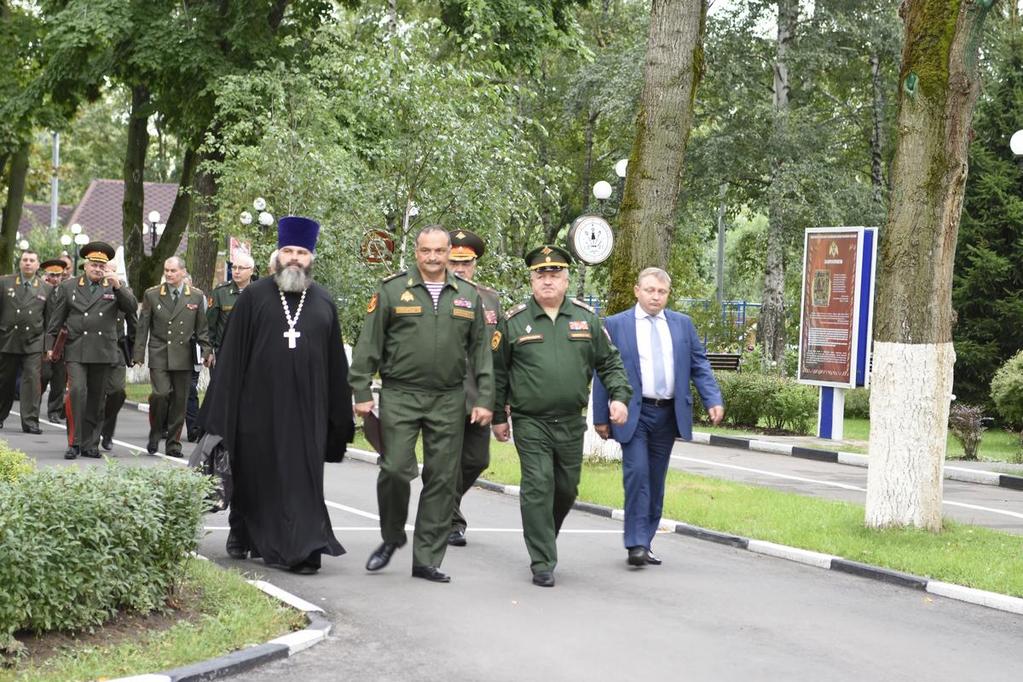 Настоятель храма св. равноап. кн. Владимира при МПКУ им. М.А. Шолохова, войсковой священник Центрального казачьего войска принял участие в работе заседания наблюдательного совета Московского президентского кадетского училища им. М.А. Шолохова
