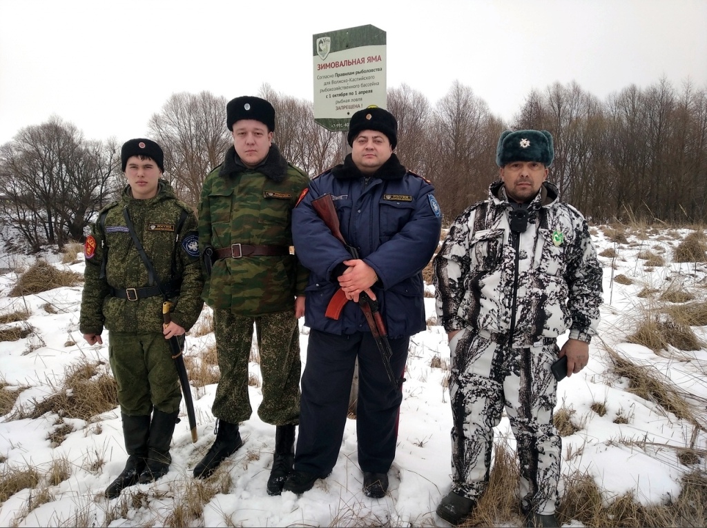 Калужские казаки ловили нарушителей общественного порядка в праздничные дни
