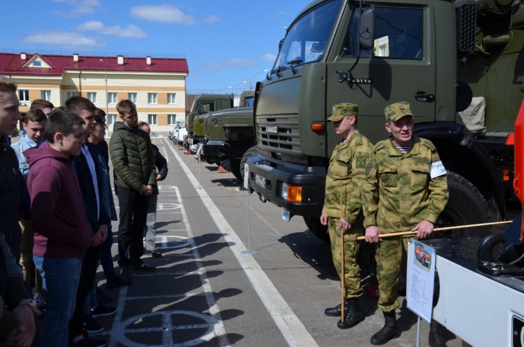 День призывника в Калуге