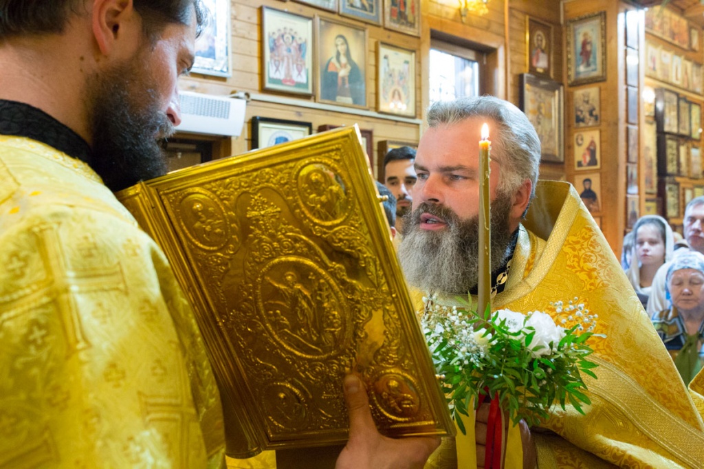Престольный праздник в храме св. равноап. кн. Владимира при Московском президентском кадетском училище им. М.А. Шолохова войск национальной гвардии РФ