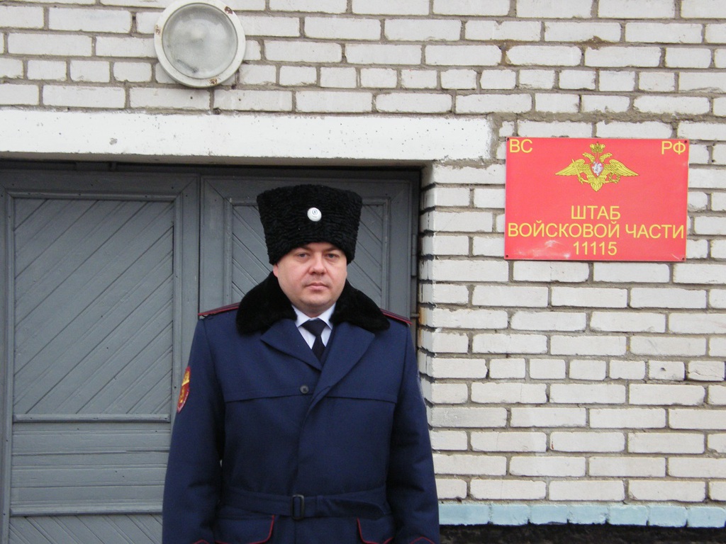 Чтоб хоть кого-то имя воскресить и в путь последний с честью проводить