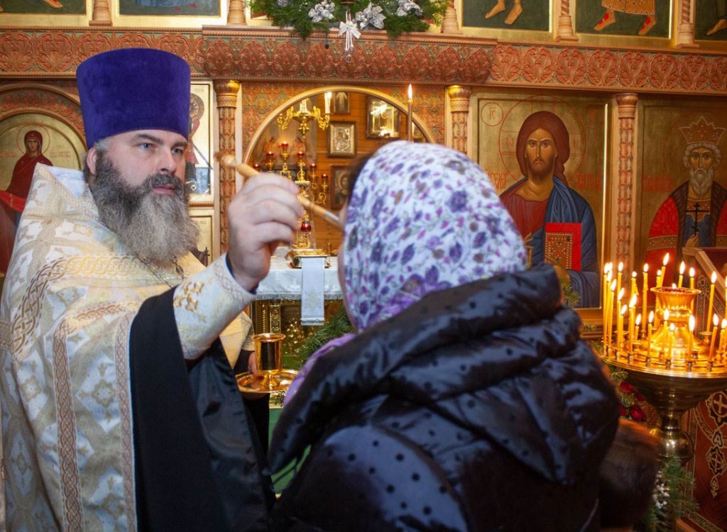 Празднование Рождества Христова в храме святого равноапостольного князя Владимира при МПКУ им. М.А. Шолохова