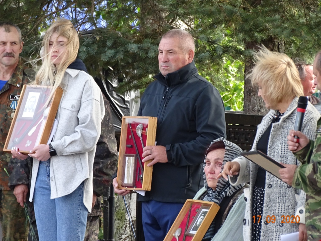 Проводили в последний путь