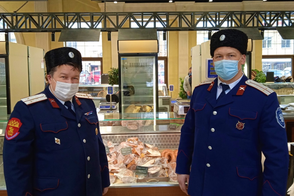 Казаки привезли на ярмарку собственную продукцию