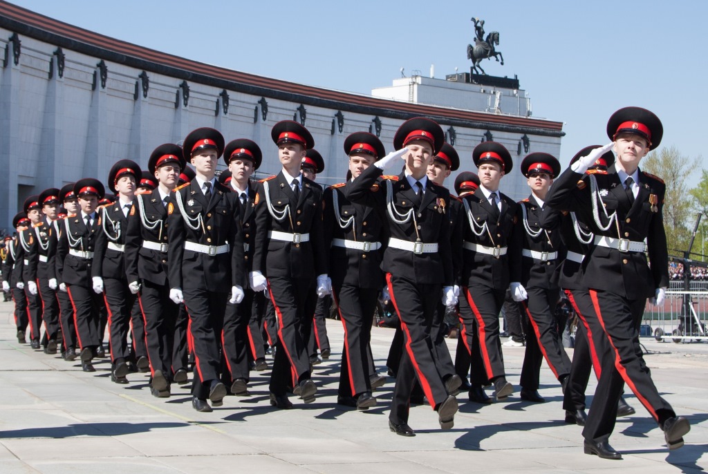 Войсковой священник ЦКВ, настоятель храма св. равноап. кн. Владимира при МсККК им. М.А. Шолохова иерей Марк Кравченко принял участие в торжествах в честь празднования памяти великомученика Георгия Победоносца, состоявшихся на Поклонной горе.
