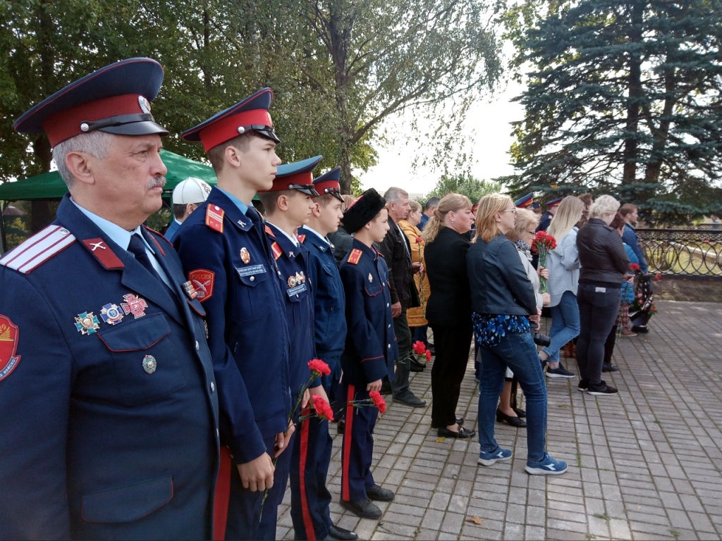 Проводили в последний путь