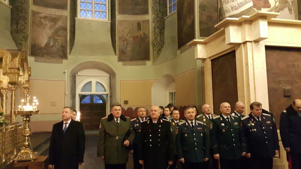 Божественная Литургия в Большом соборе Донского монастыря: Высокопреосвященнейшему Кириллу, митрополиту Ставропольскому и Невинномысскому сослужил войсковой священник ЦКВ, настоятель храма св. равноап. кн. Владимира при МсККК иерей Марк Кравченко