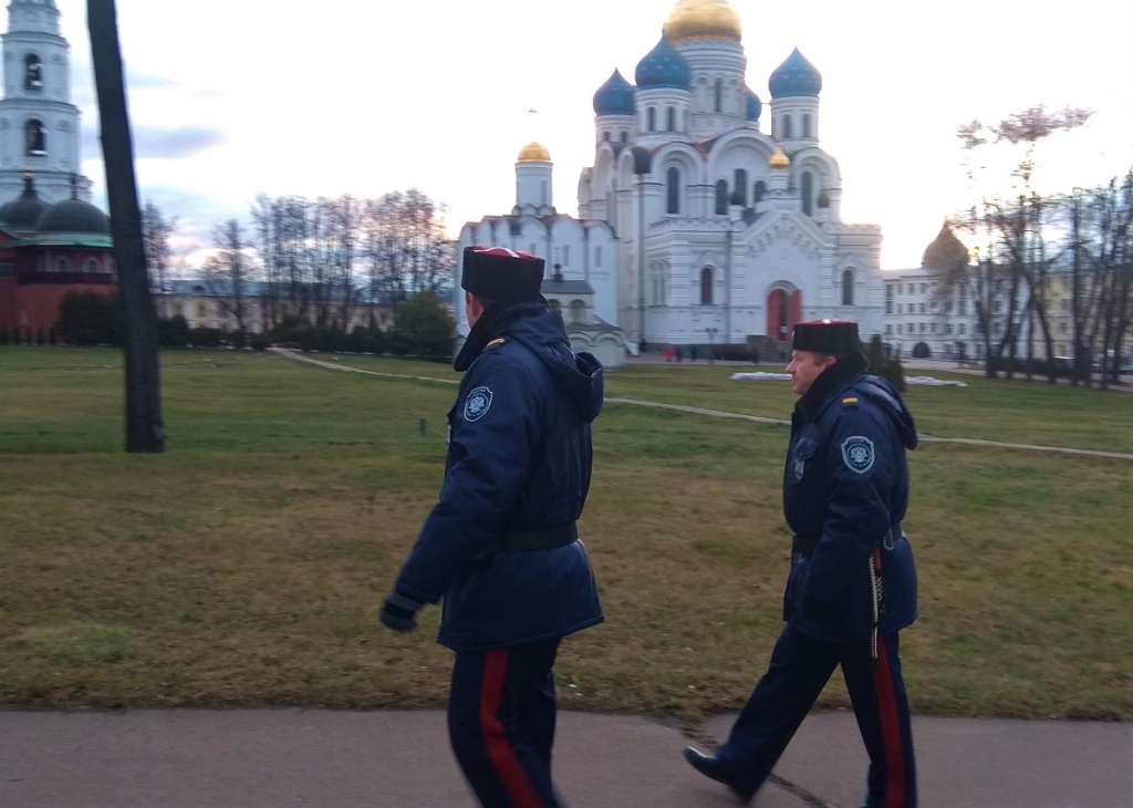 Казаки обеспечивали порядок на территории Николо-Угрешского монастыря