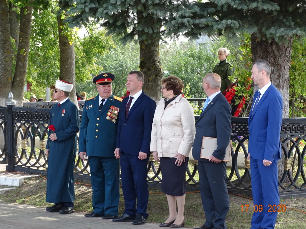 Проводили в последний путь