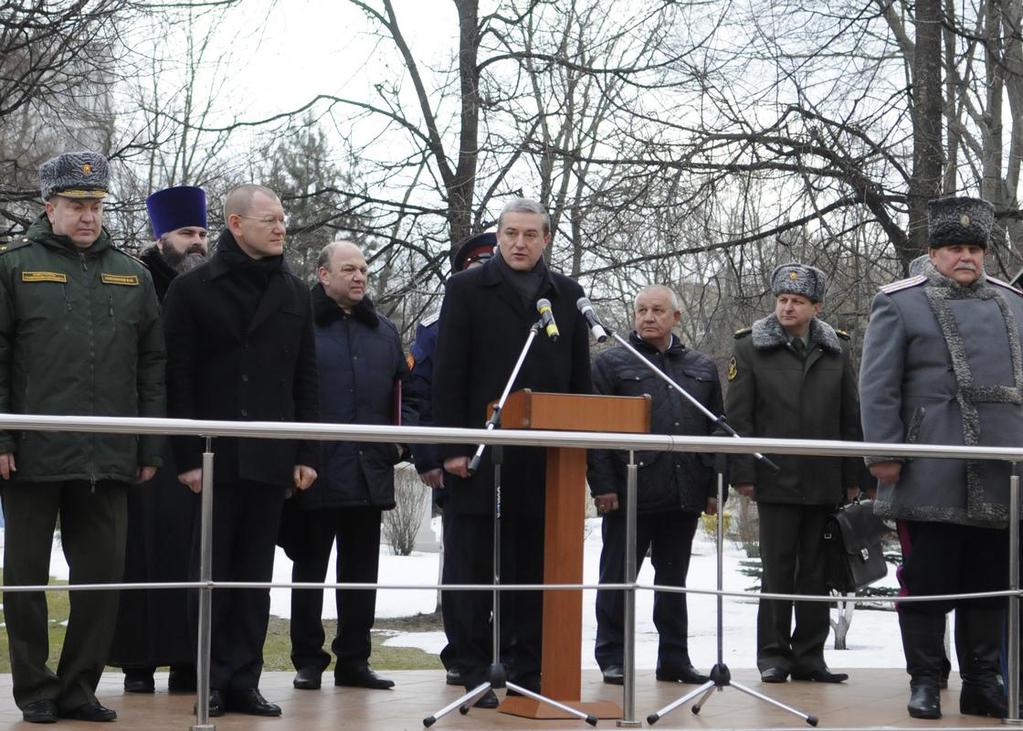 Войсковой священник Центрального казачьего войска,иерей Марк Кравченко принял участие в проведении дня открытых дверей в Московском президентском кадетскомучилище имени М.А. Шолохова внутренних войск МВД РФ