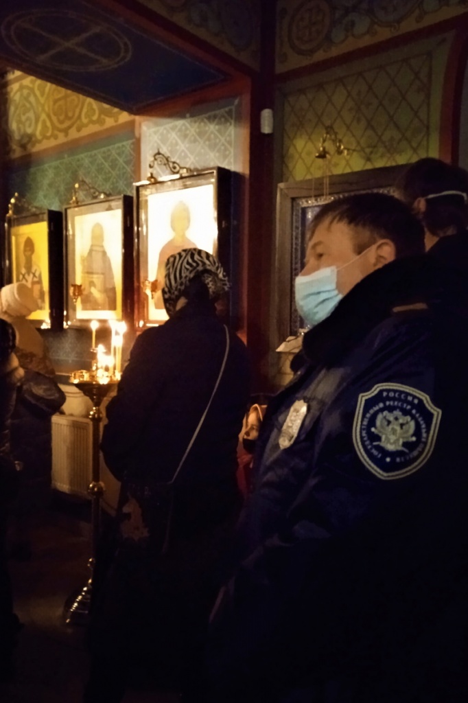 Порядок и безопасность обеспечили казаки