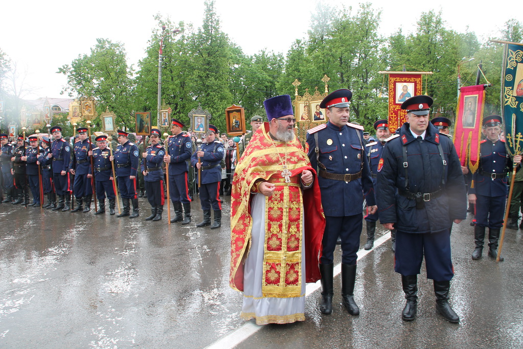 Праздник иконы Божией матери "Неупиваемая чаша" в Серпухове посетил Святейший Патриарх Московский и Всея Руси Кирилл