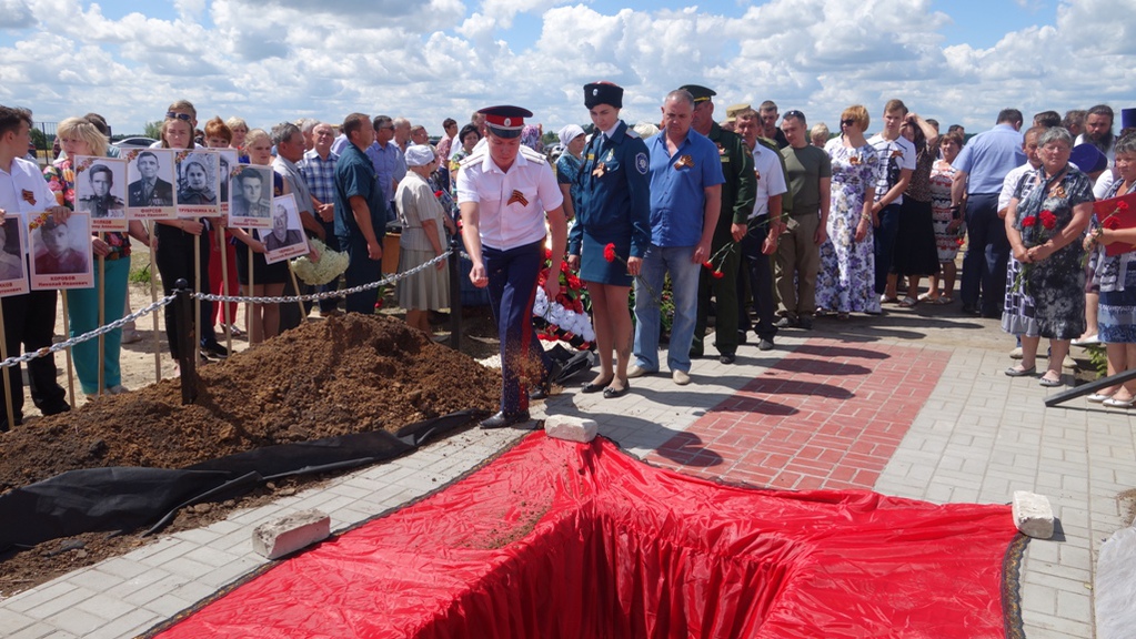 Солдат вернулся с войны через 73 года