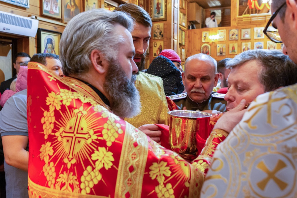 Празднование Воскресения Христова на приходе храма св. равноап. кн. Владимира при Московском президентском кадетском училище имени М.А. Шолохова