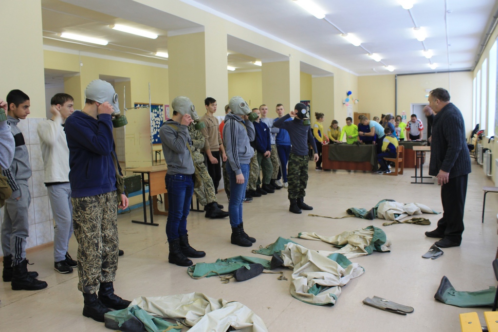 В дни школьных каникул в Тульской области работал военно-патриотический лагерь «Патриот»