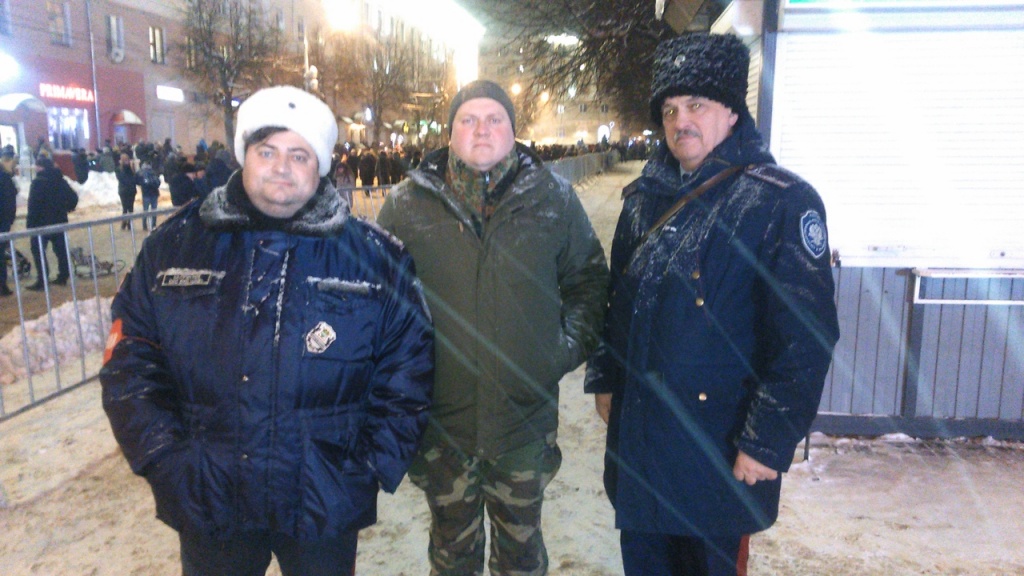 Кому-то праздник - а кому-то служба!