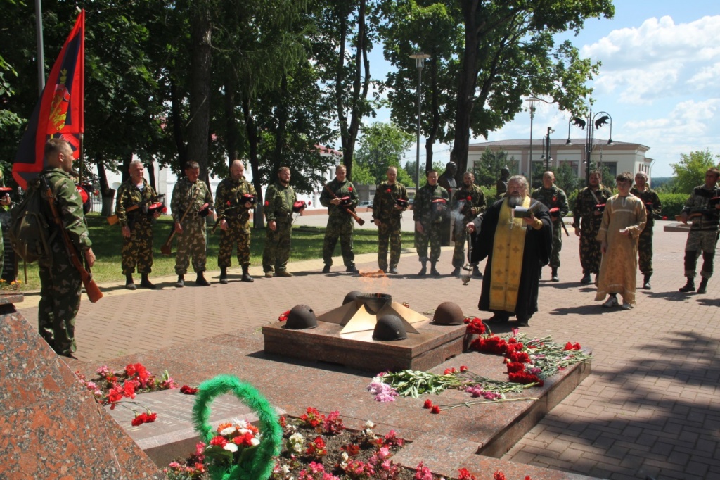 Казаки станичного общества Рузского округа совершили 50-километровый пеший марш-бросок в память о погибших в Великой Отечественной войне