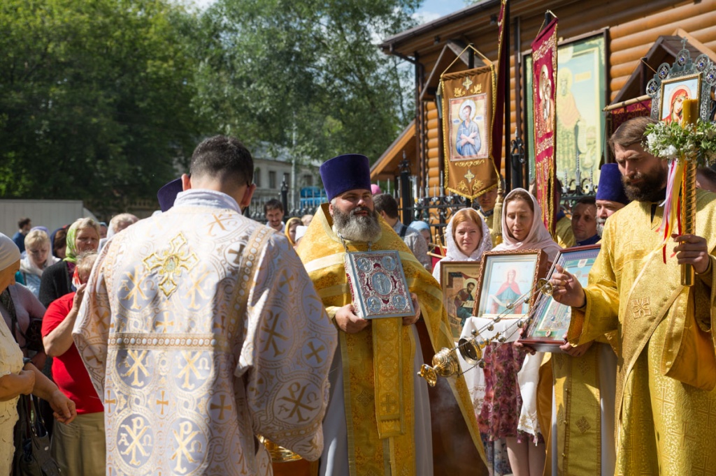 Престольный праздник в храме св. равноап. кн. Владимира при Московском президентском кадетском училище им. М.А. Шолохова войск национальной гвардии РФ