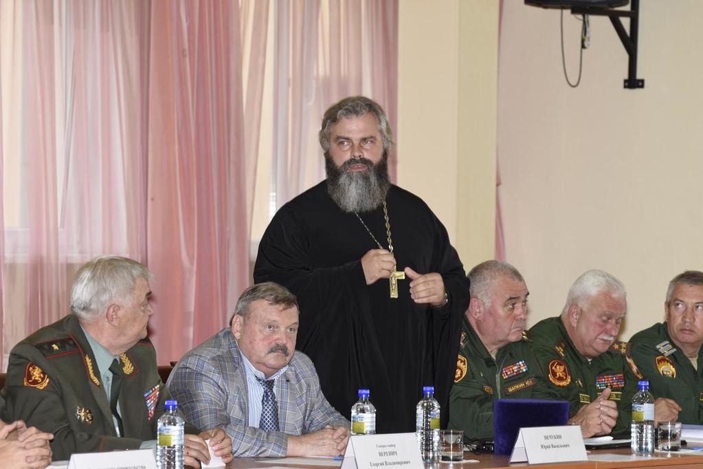 Настоятель храма св. равноап. кн. Владимира при МПКУ им. М.А. Шолохова, войсковой священник Центрального казачьего войска принял участие в работе заседания наблюдательного совета Московского президентского кадетского училища им. М.А. Шолохова