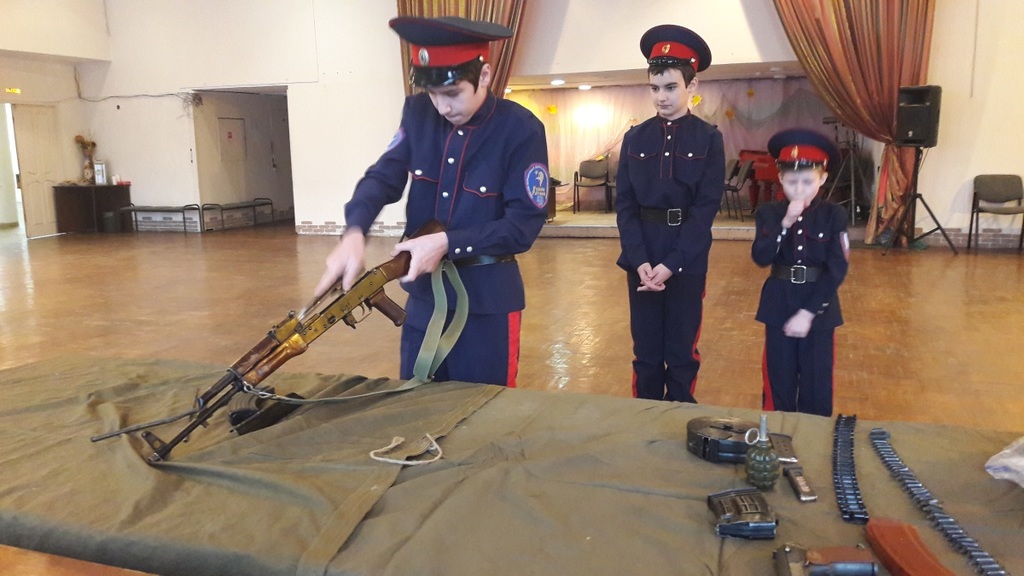 Молодые казаки соревновались в Подмосковье