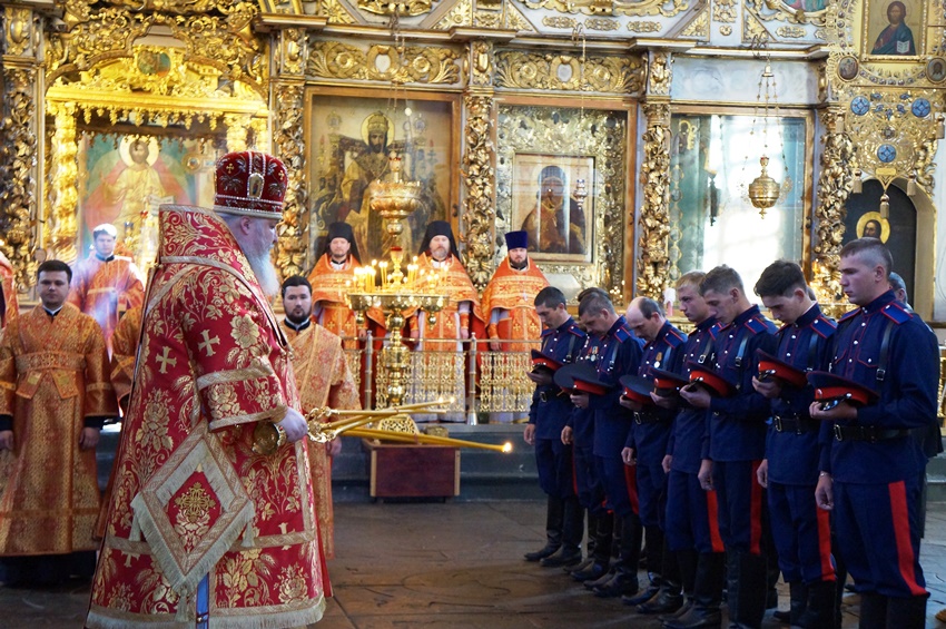 Интервью Председателя Синодального комитета по взаимодействию с казачеством, митрополита Ставропольского и Невинномысского Кирилла (Покровского)