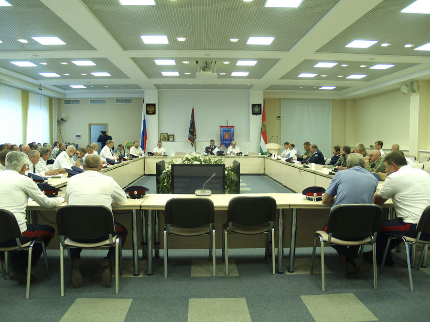 Калужские казаки продлили полномочия своего атамана ещё на пять лет