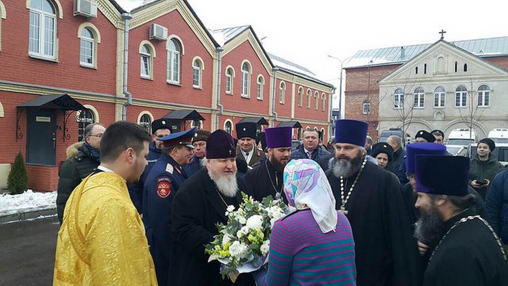 Войсковой священник ЦКВ иерей Марк Кравченко сослужил за Божественной Литургией Высокопреосвященнейшему Кириллу митрополиту Ставропольскому и Невинномысскому в храме иконы Божией Матери «Отрада и Утешение»