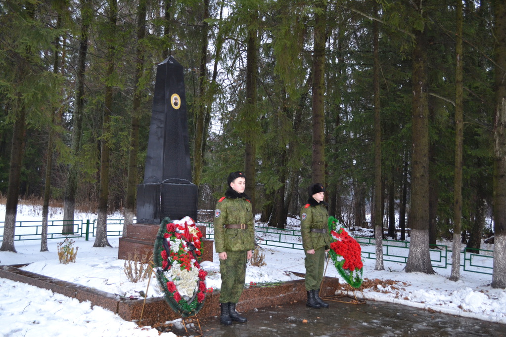 Кадеты почтили память героя