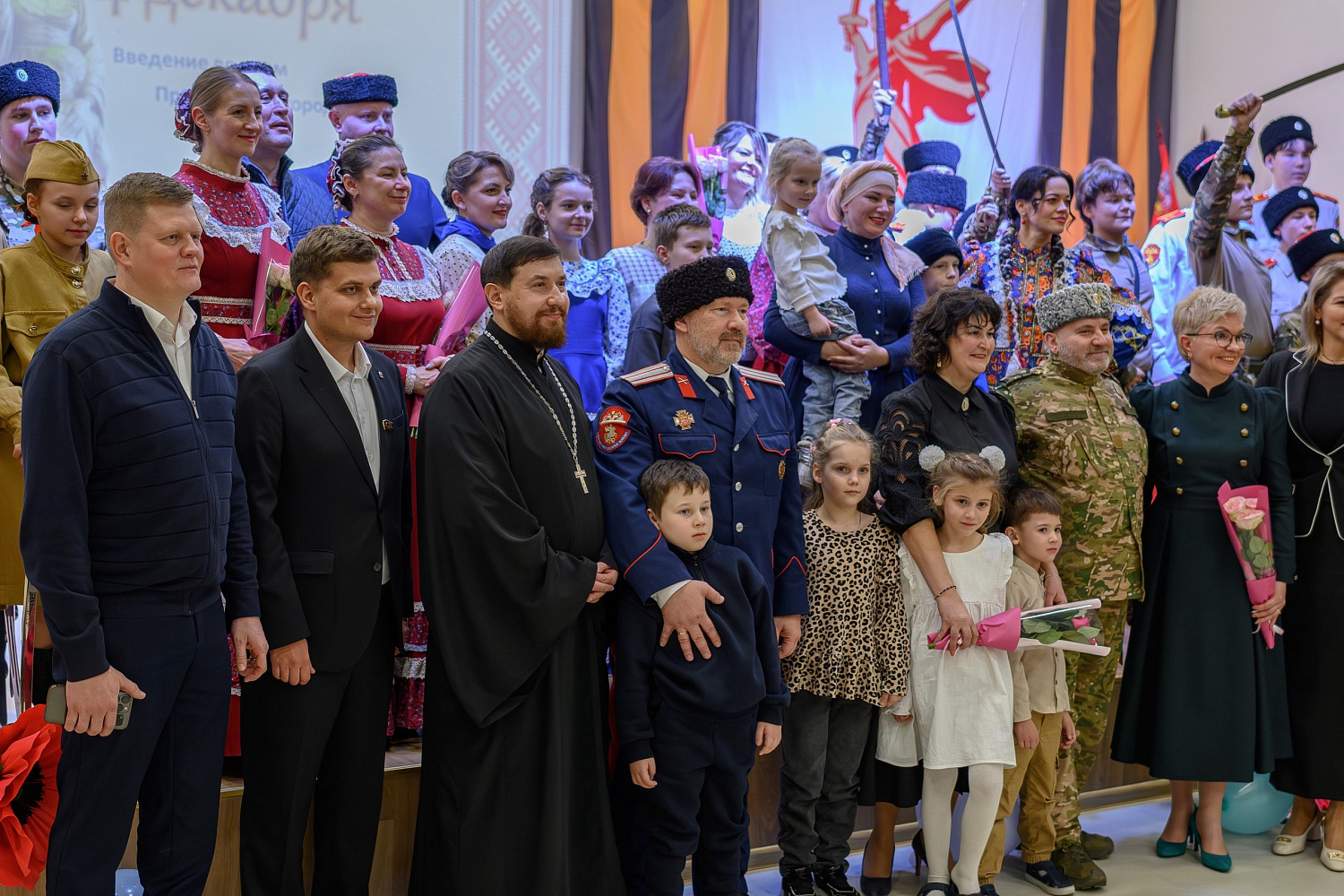 «Сердце матери лучше солнца греет»
