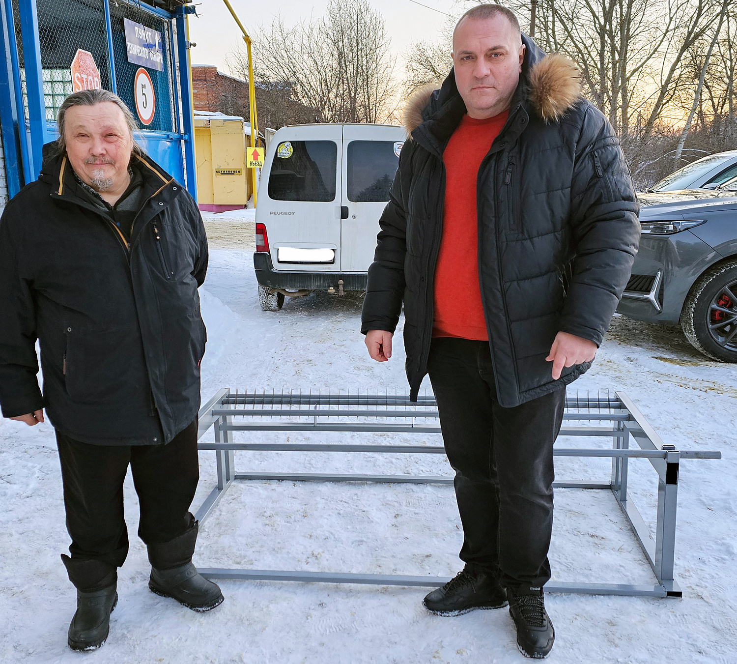 Волонтерам – станки для производства масксетей