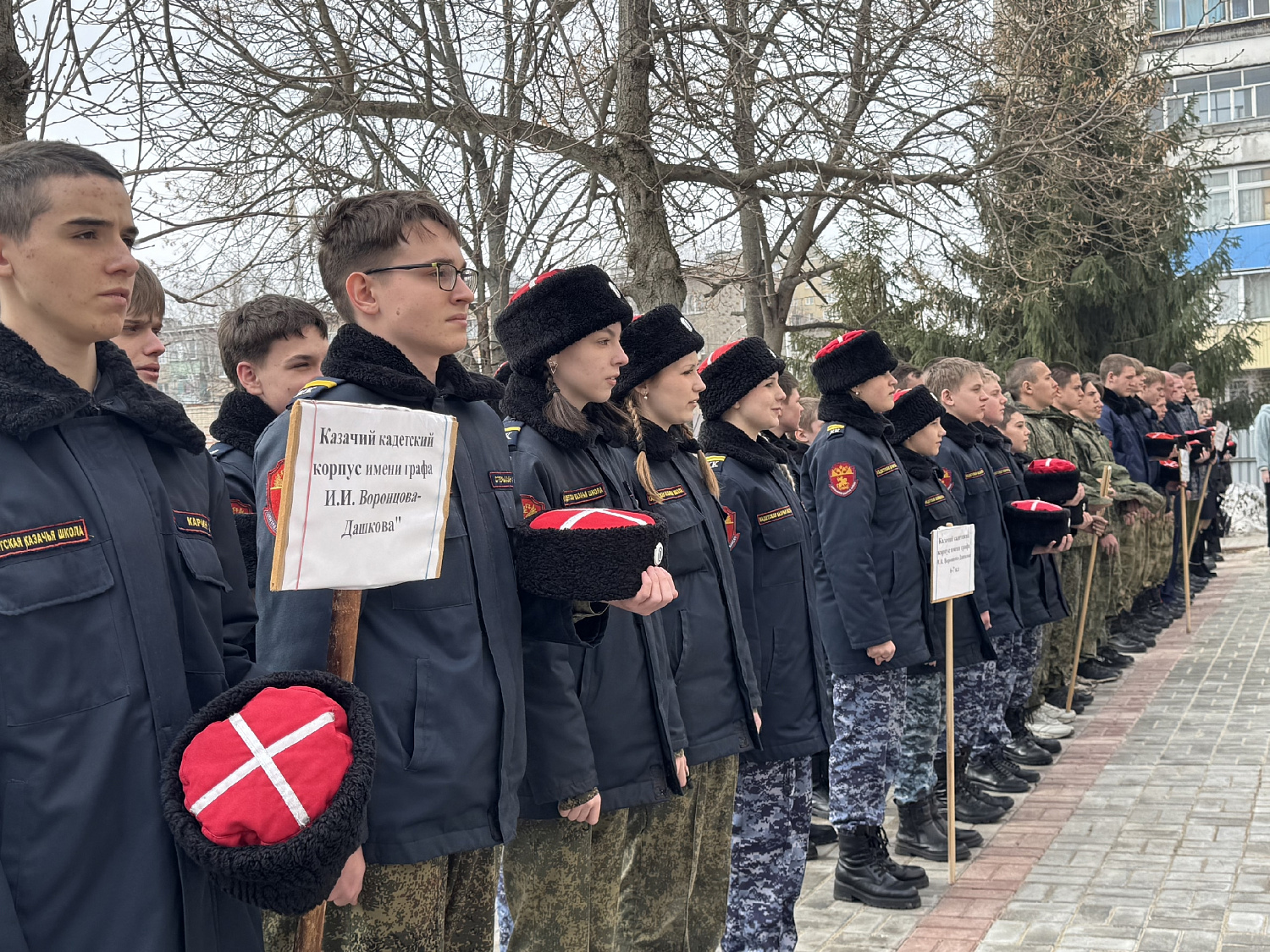 В трудах и победы