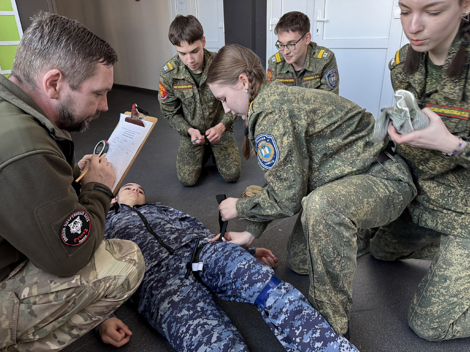 В трудах и победы