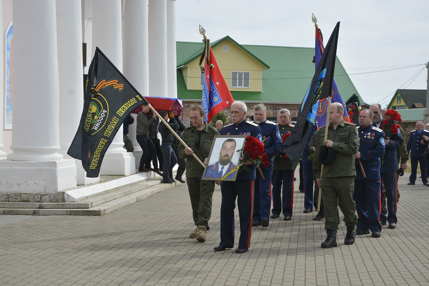 Пусть свет твоих добрых деяний живет в наших сердцах
