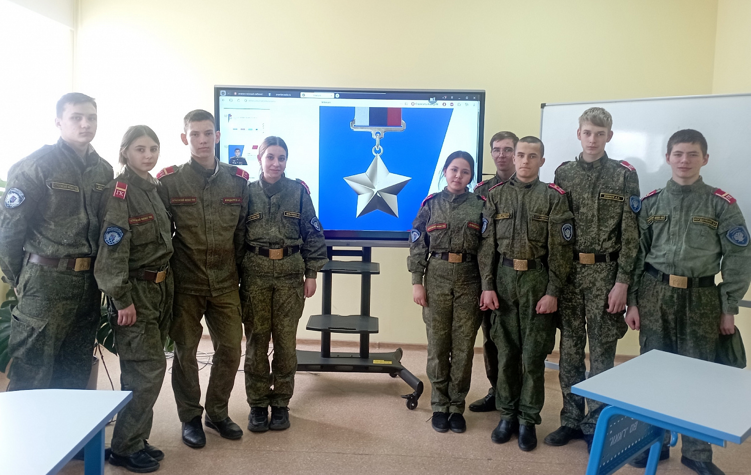 Героизм в примерах и словах