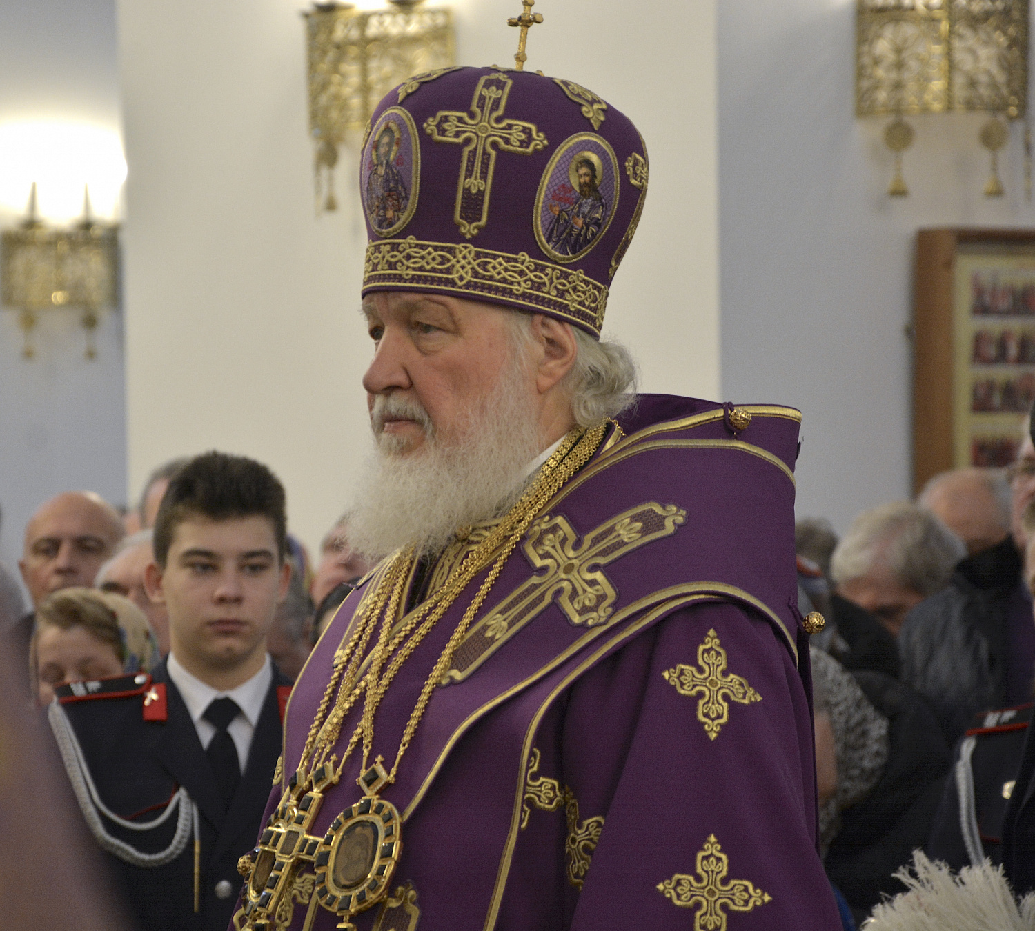 Святейший Патриарх Кирилл совершил великое освящение храма Сретения Господня в Жулебине г. Москвы