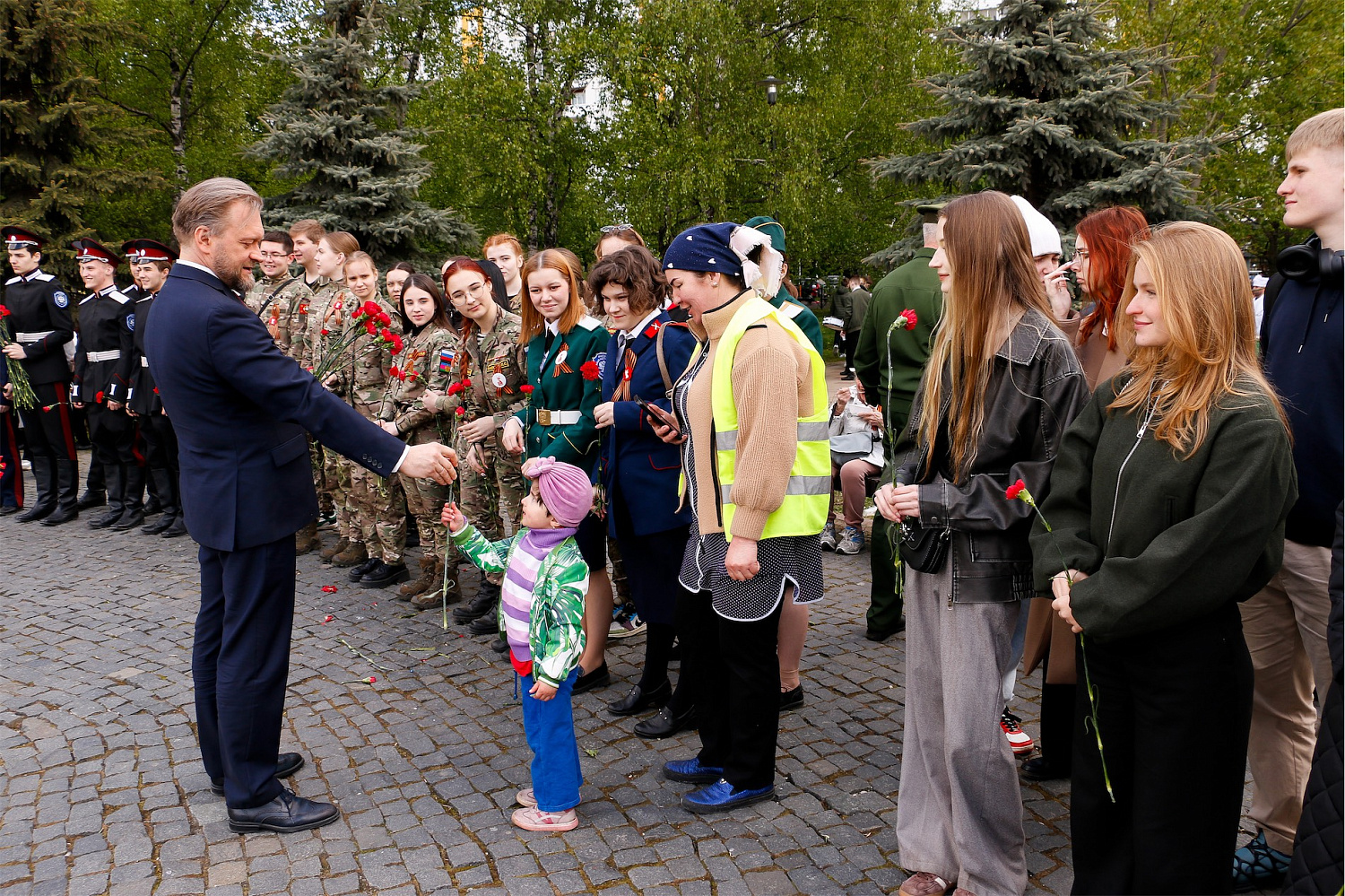 В Москве прошла акция «Цветы Победы»