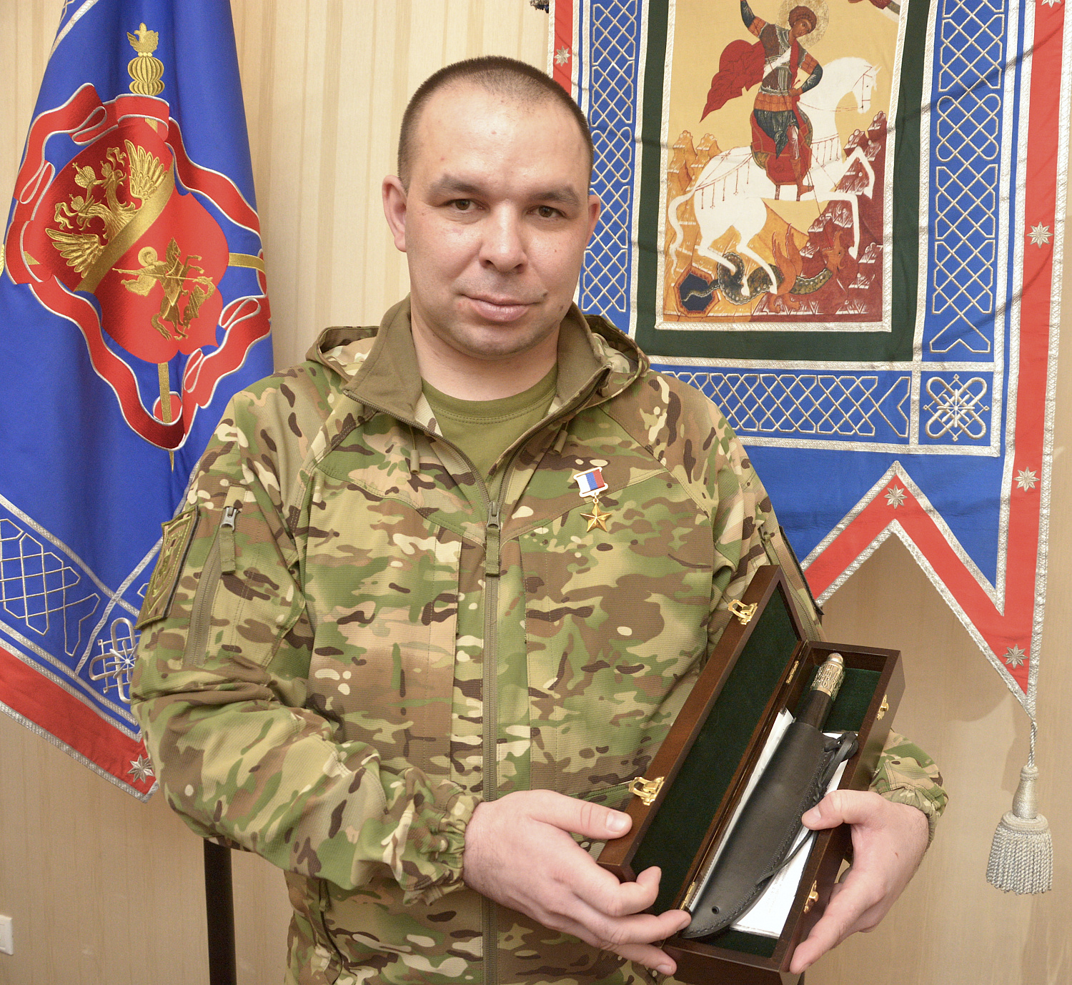 К военному   празднику ушедшего сентября