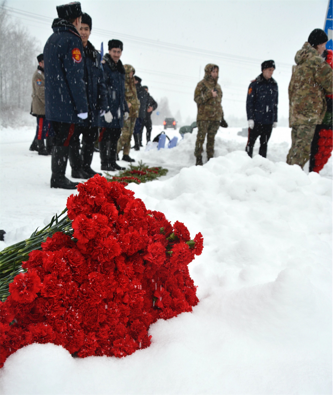 Подвиги героев - наши победы