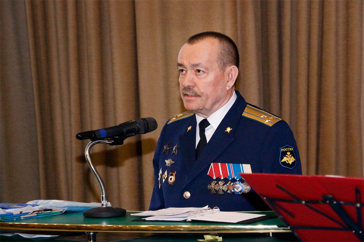 Он незримо живет в памяти однополчан